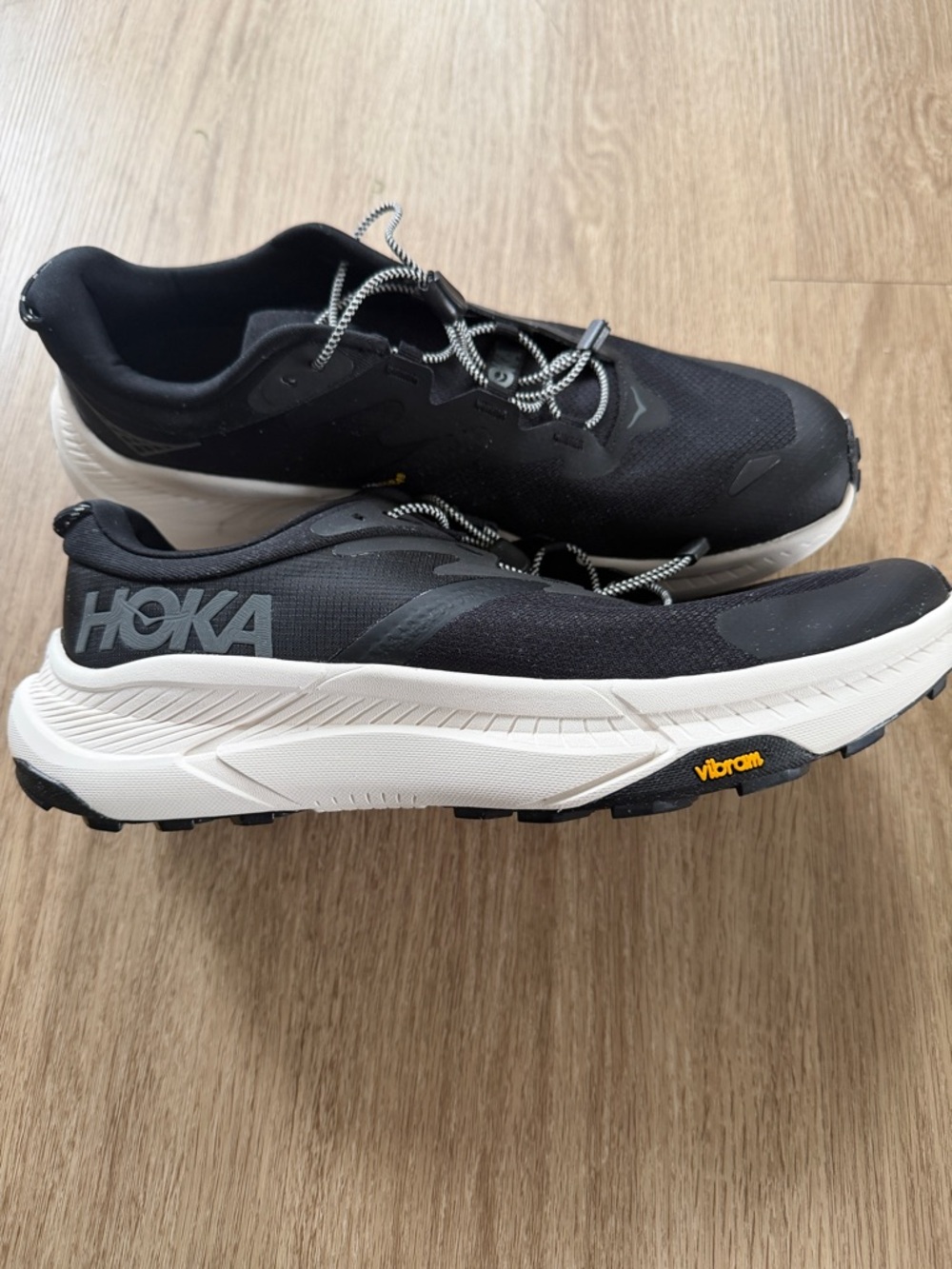 Hoka Transport Black/White Trail Running Shoes 10.5